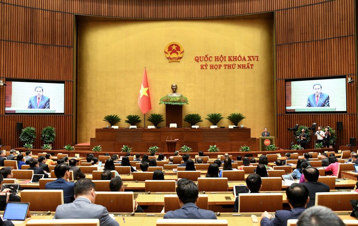 Quốc hội thảo luận kế hoạch ph&aacute;t triển kinh tế - x&atilde; hội v&agrave; vay nợ c&ocirc;ng 2026 - 2030 - Ảnh 1.
