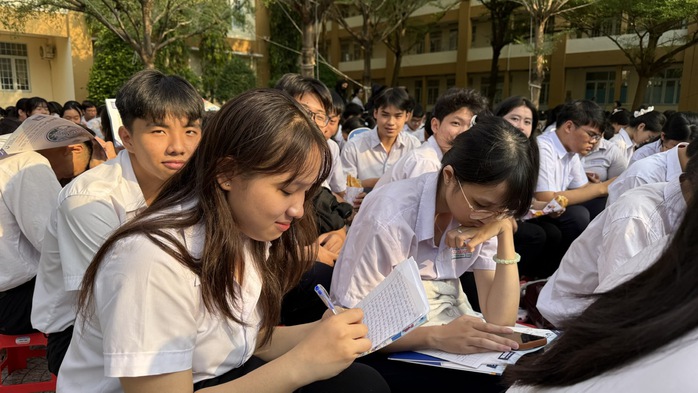 Trường ĐH tư thục c&oacute; học ph&iacute; như c&ocirc;ng lập - Ảnh 1.