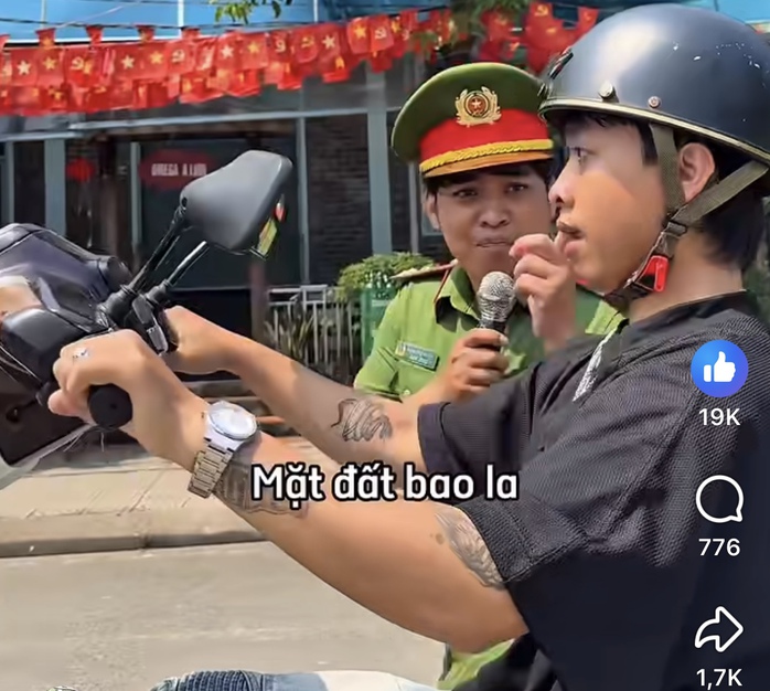 H&eacute; lộ hậu trường clip c&ocirc;ng an x&atilde; ở Huế "g&acirc;y b&atilde;o" mạng x&atilde; hội thu h&uacute;t triệu lượt xem - Ảnh 1.