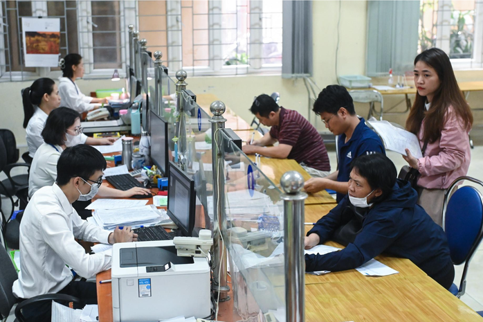 Đề xuất 5 bậc nghề nghiệp vi&ecirc;n chức - Ảnh 1.