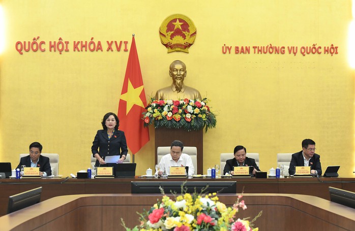 Thống nhất miễn thuế xăng dầu đến hết tháng 6 - 2026 nhằm ổn định kinh tế - Ảnh 1. Thống nhất miễn thuế xăng dầu đến hết tháng 6 - 2026 nhằm ổn định kinh tế - Ảnh 1.