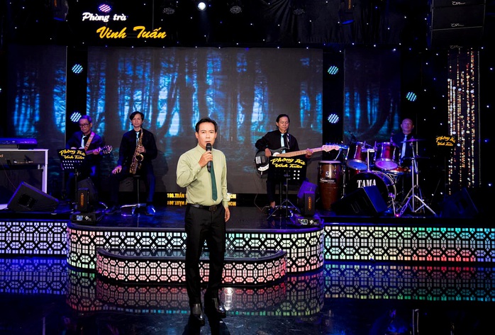 Vinh Tuấn: T&ocirc;i muốn đi đến tận c&ugrave;ng của d&ograve;ng nhạc Bolero!  - Ảnh 1.
