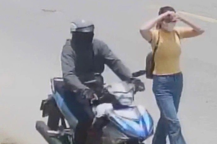 Bắt giữ đ&ocirc;i nam nữ g&acirc;y ra vụ cướp tiệm v&agrave;ng tại H&agrave; Tĩnh - Ảnh 3.