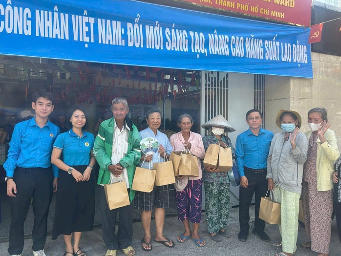 Th&ocirc;ng tin nổi bật tại TPHCM ng&agrave;y 1-5: ch&aacute;y qu&aacute;n ăn khu trung t&acirc;m; th&ocirc;ng xe cầu vượt n&uacute;t giao An Ph&uacute; - Ảnh 3.