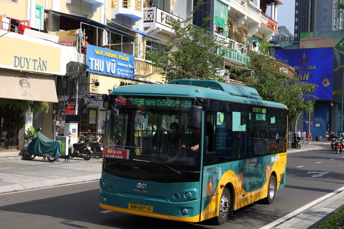 Xe bu&yacute;t miễn ph&iacute; cần nhanh v&agrave; tiện lợi - Ảnh 1.
