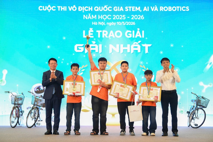 5 đội xuất sắc gi&agrave;nh giải nhất V&ocirc; địch Quốc gia STEM, AI v&agrave; Robotics - Ảnh 3.