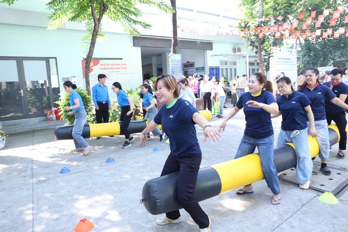C&ocirc;ng đo&agrave;n phường Đ&ocirc;ng Hưng Thuận: Đẩy mạnh phong tr&agrave;o "Mỗi đo&agrave;n vi&ecirc;n - Một s&aacute;ng kiến" - Ảnh 3.