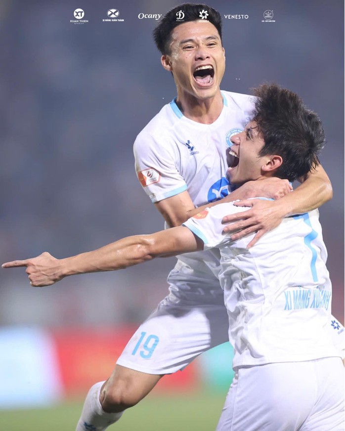 Đ&igrave;nh Bắc n&oacute;i g&igrave; khi lập c&uacute; đ&uacute;p v&agrave;o lưới nh&agrave; đương kim v&ocirc; địch V-League? - Ảnh 3.