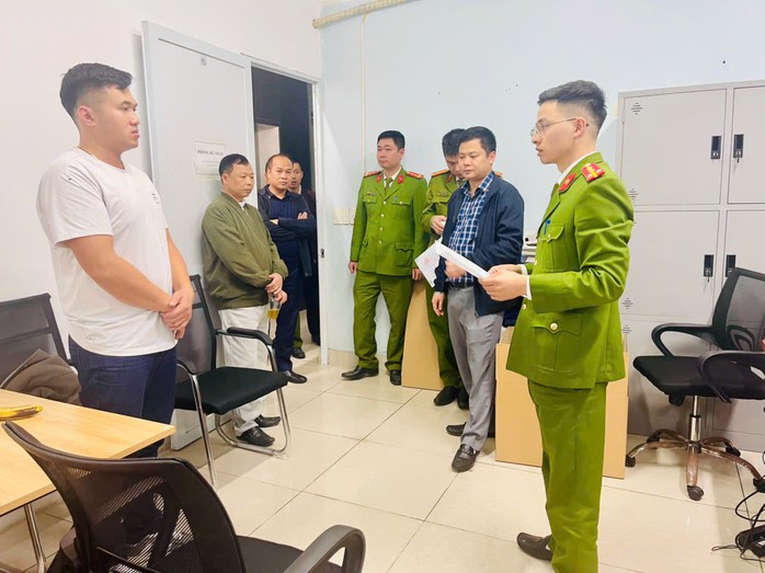 Xuất b&aacute;n tr&aacute;i ph&eacute;p h&oacute;a đơn trị gi&aacute; hơn 1.000 tỉ đồng cho 654 doanh nghiệp - Ảnh 1.
