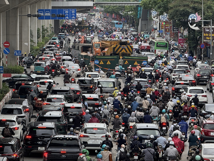 Chủ tịch x&atilde;, Trưởng c&ocirc;ng an x&atilde; được đề xuất tăng thẩm quyền xử phạt vi phạm giao th&ocirc;ng - Ảnh 1.