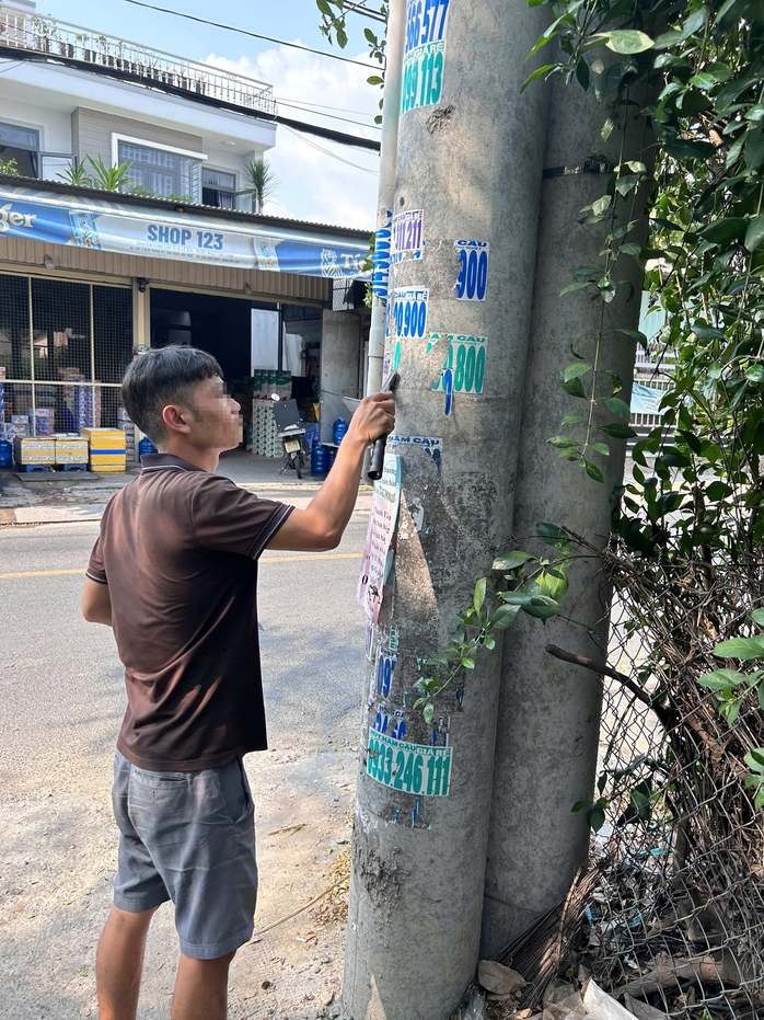 C&ocirc;ng an TPHCM li&ecirc;n tục bắt quả tang vi phạm, nhiều người phải viết cam kết - Ảnh 5.