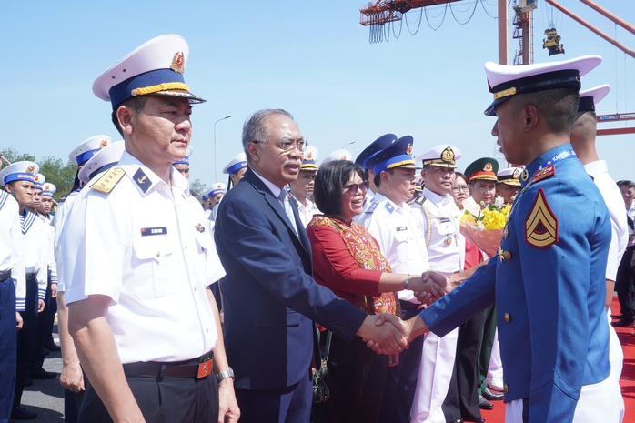 TPHCM đ&oacute;n t&agrave;u buồm huấn luyện hải qu&acirc;n lớn nhất Đ&ocirc;ng Nam &Aacute;  - Ảnh 2.