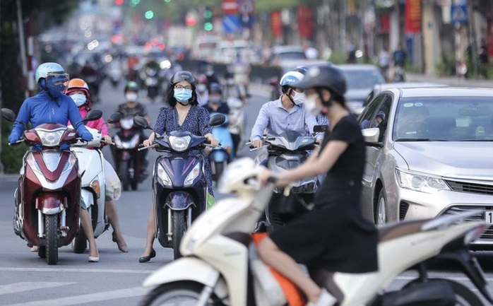 H&agrave; Nội l&ugrave;i thời hạn cấm xe m&aacute;y xăng tại 11 tuyến phố trong năm 2026 - Ảnh 3.