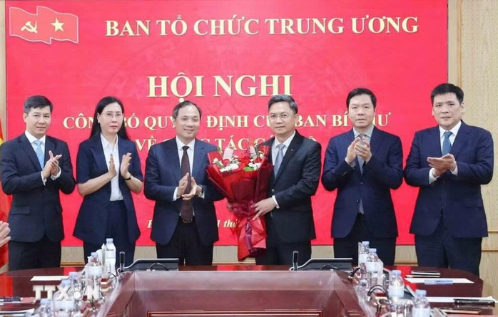 Trưởng Ban Tổ chức Th&agrave;nh ủy H&agrave; Nội l&agrave;m Ph&oacute; Trưởng Ban Tổ chức Trung ương - Ảnh 2.