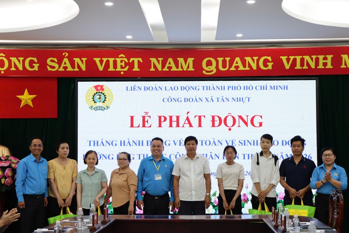 C&ocirc;ng đo&agrave;n x&atilde; T&acirc;n Nhựt, TPHCM: Đẩy mạnh chăm lo đo&agrave;n vi&ecirc;n - lao động trong Th&aacute;ng C&ocirc;ng nh&acirc;n 2026 - Ảnh 1.