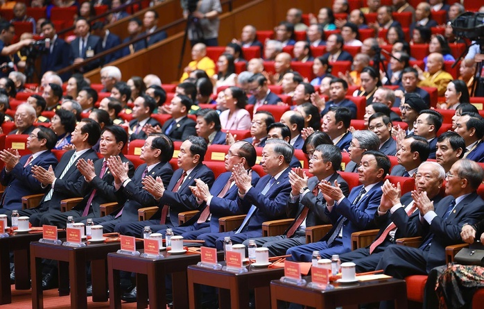 Nh&acirc;n d&acirc;n l&agrave; trung t&acirc;m của c&ocirc;ng cuộc đổi mới - Ảnh 1.