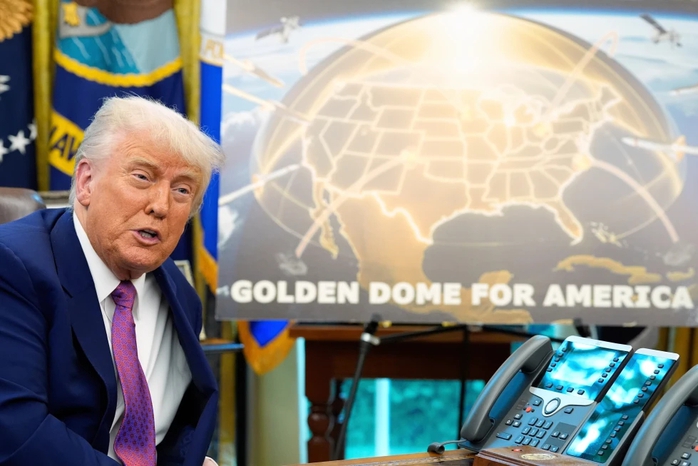 Dự &aacute;n &ldquo;V&ograve;m v&agrave;ng&rdquo; của Tổng thống Trump c&oacute; thể ngốn 1.200 tỷ USD ng&acirc;n s&aacute;ch Mỹ - Ảnh 1.