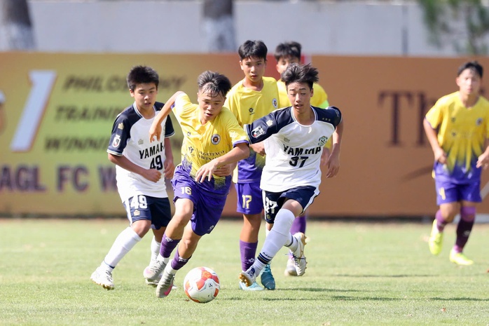 Festival quốc tế U14 Gia Lai 2026: B&oacute;ng đ&aacute; trẻ Việt Nam đ&atilde; kh&aacute;c - Ảnh 3.