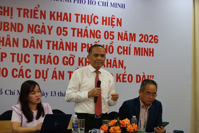 Chủ tịch Địa ốc Hoàng Quân khóc vì nghị quyết tháo gỡ khó khăn cho doanh nghiệp bất động sản - Ảnh 1. Chủ tịch Địa ốc Hoàng Quân khóc vì nghị quyết tháo gỡ khó khăn cho doanh nghiệp bất động sản - Ảnh 1.