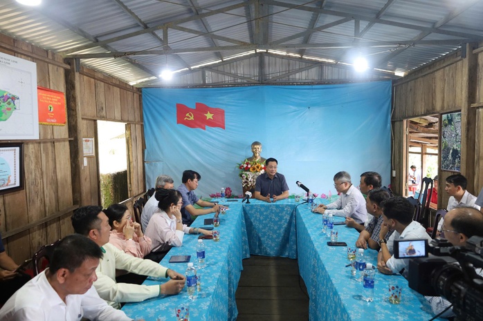 Bí thư Đà Nẵng kêu gọi doanh nghiệp lớn phát triển sâm Ngọc Linh năm 2026 - Ảnh 2. Bí thư Đà Nẵng kêu gọi doanh nghiệp lớn phát triển sâm Ngọc Linh năm 2026 - Ảnh 2.