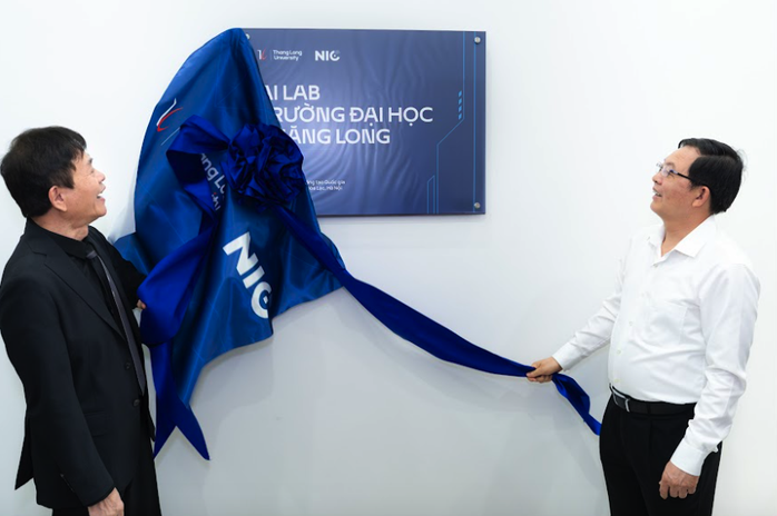 Ph&oacute; Thủ tướng Hồ Quốc Dũng dự khai trương AI Lab của Trường ĐH Thăng Long - Ảnh 1.