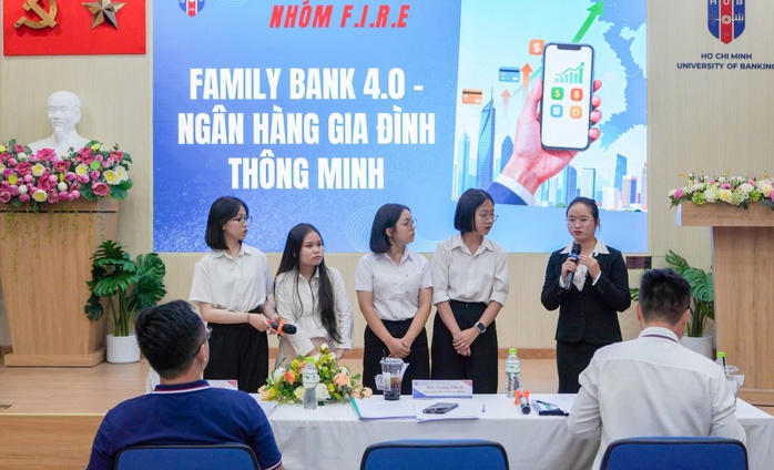 Rộng cửa đ&oacute;n nh&acirc;n t&agrave;i - Ảnh 1.