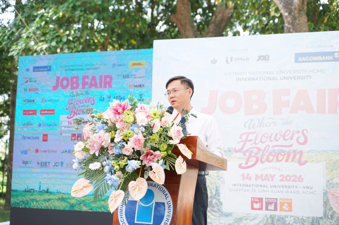 Chỉ 38% doanh nghiệp tuyển th&ecirc;m, sinh vi&ecirc;n cạnh tranh xin việc - Ảnh 4.