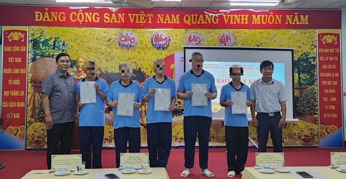 TP HCM lần đầu triển khai hỗ trợ cấp khai sinh cho Việt kiều hồi hương kh&ocirc;ng giấy tờ - Ảnh 1.