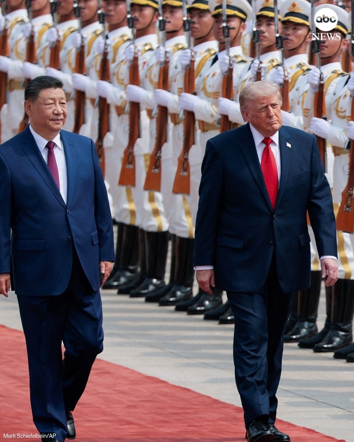 Chủ tịch Trung Quốc Tập Cận B&igrave;nh hội đ&agrave;m với Tổng thống Mỹ Donald Trump - Ảnh 3.