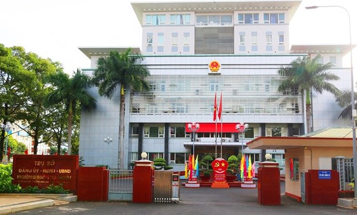 Phường Buôn Ma Thuột chậm gửi hồ sơ khiến 10 người không được xét tuyển công chức 2026 - Ảnh 1. Phường Buôn Ma Thuột chậm gửi hồ sơ khiến 10 người không được xét tuyển công chức 2026 - Ảnh 1.