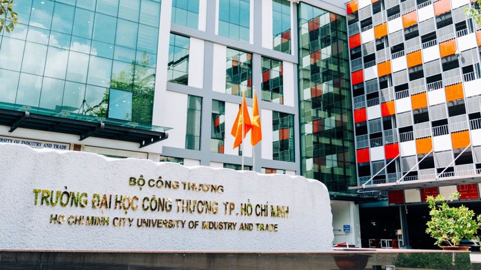 Đề xuất tăng tự chủ đại học, đ&agrave;o tạo tiến sĩ trọng điểm - Ảnh 1.