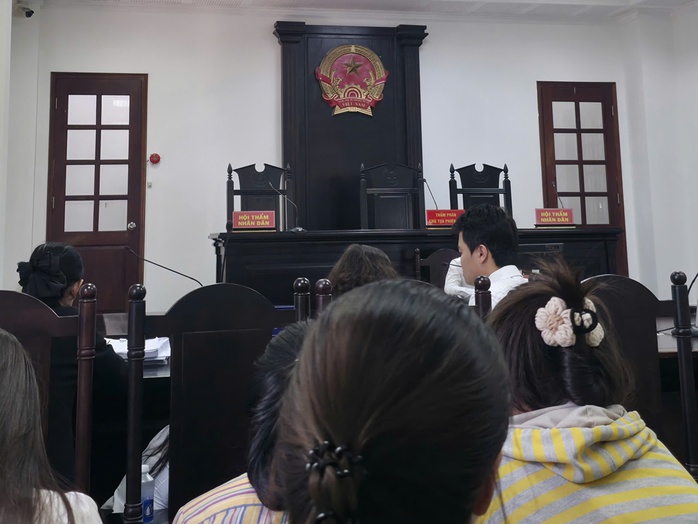 Vụ ly h&ocirc;n 1.200 tỉ đồng ở TPHCM: T&ograve;a sẽ triệu tập "người thứ ba"? - Ảnh 1.