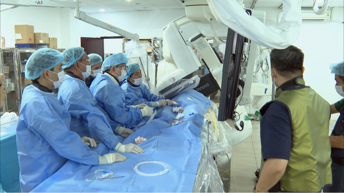 Bệnh viện 30-4 được công nhận là trung tâm độc lập về kỹ thuật tạo nhịp tim không dây - Ảnh 1.
