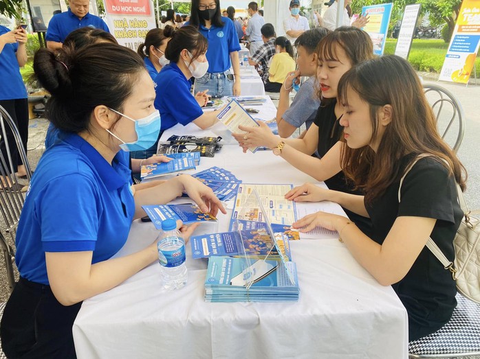Thay đổi đ&aacute;ng ch&uacute; &yacute; về số năm đ&oacute;ng BHXH hưởng lương hưu tối đa - Ảnh 1.