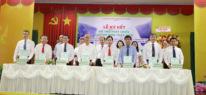 TPHCM hỗ trợ to&agrave;n diện Bệnh viện B&agrave; Rịa, hướng tới bệnh viện cửa ng&otilde; ph&iacute;a Đ&ocirc;ng Nam - Ảnh 1.