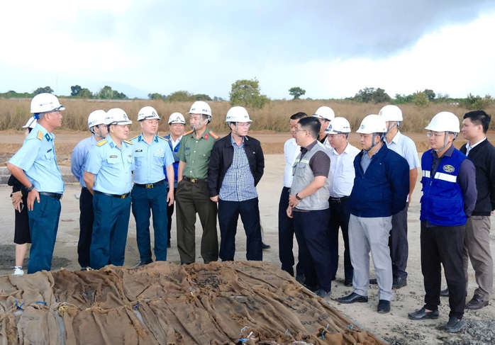 Dự án nâng cấp sân bay Liên Khương có nguy cơ chậm tiến độ - Ảnh 1.
