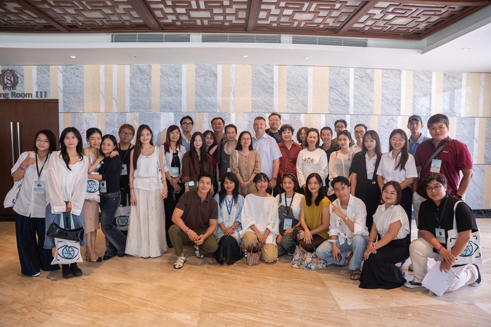 Đạo diễn "Mưa đỏ", Trần Anh H&ugrave;ng, Kaity Nguyễn&hellip; v&igrave; nh&agrave; l&agrave;m phim trẻ - Ảnh 17.