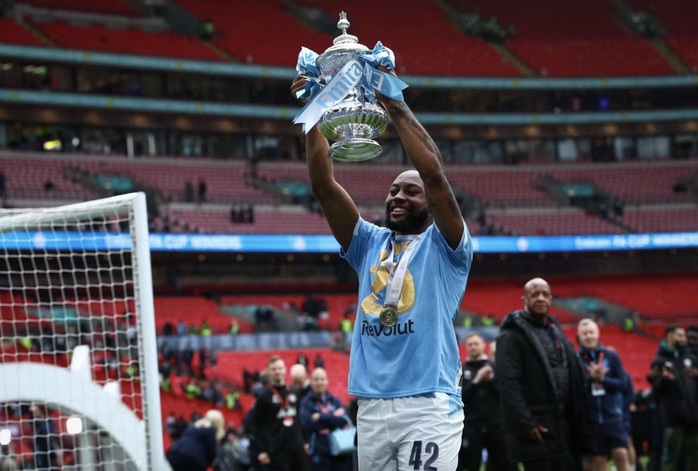 Semenyo lập si&ecirc;u phẩm, Man City đăng quang FA Cup - Ảnh 9.