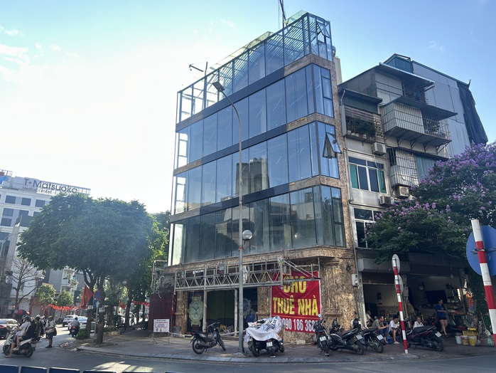 Mặt bằng cho thu&ecirc; tại H&agrave; Nội đang ế , thị trường bất động sản 2026 gặp kh&oacute; khăn - Ảnh 3.