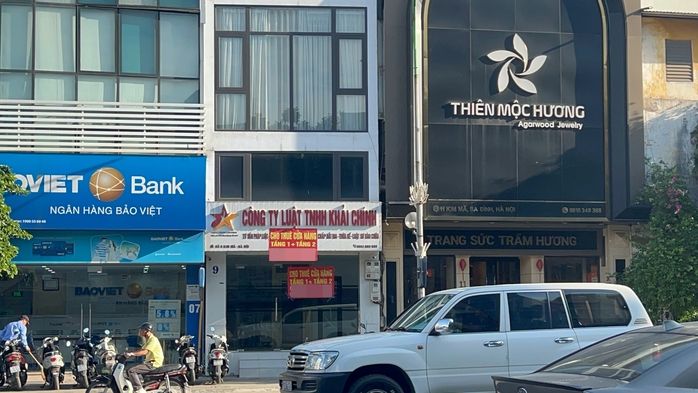 Mặt bằng cho thu&ecirc; tại H&agrave; Nội đang ế , thị trường bất động sản 2026 gặp kh&oacute; khăn - Ảnh 8.