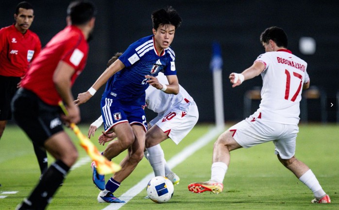 Từ U17 ch&acirc;u &Aacute; đến giấc mơ v&ocirc; địch World Cup 2026 của Nhật Bản - Ảnh 1.