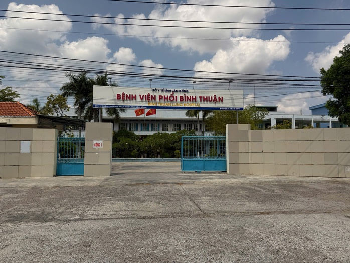 Bệnh viện Phổi B&igrave;nh Thuận xin miễn xử phạt sai s&oacute;t đấu thầu thời Covid-19 - Ảnh 1.
