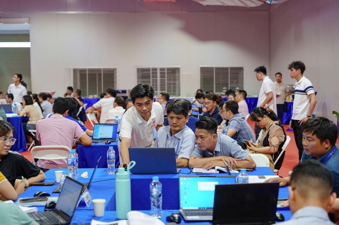 687 c&aacute;n bộ TP HCM ho&agrave;n th&agrave;nh &ldquo;lớp học đặc biệt&rdquo; về chuyển đổi số - Ảnh 4.