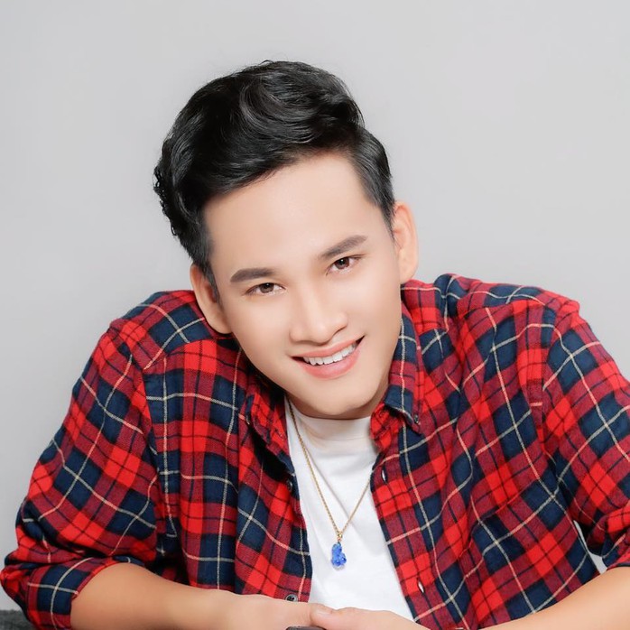 Tối nay, vở "Người giữ mộ" bản anh h&ugrave;ng ca lay động l&ograve;ng người sẽ ph&aacute;t s&oacute;ng tr&ecirc;n HTV - Ảnh 2.