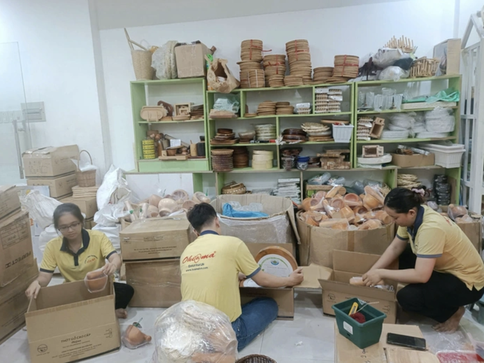 Nhà bán hàng phải làm gì khi phí sàn thương mại điện tử tăng trong Năm 2026 - Ảnh 1. Nhà bán hàng phải làm gì khi phí sàn thương mại điện tử tăng trong Năm 2026 - Ảnh 1.