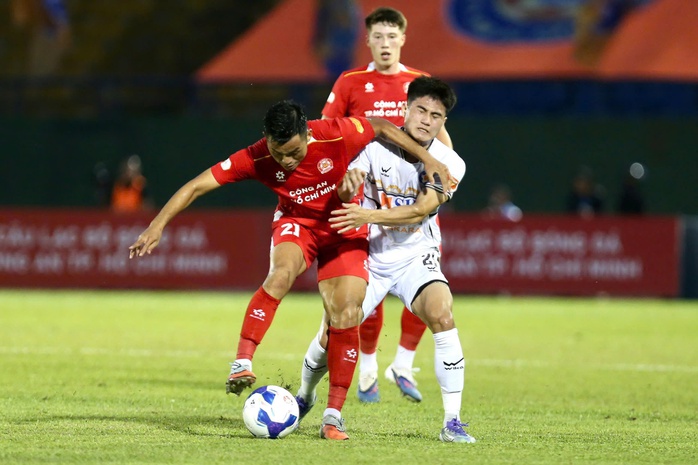 V&ograve;ng 23 V-League: CAHN đăng quang sớm, PVF-CAND trở lại ch&oacute;t bảng - Ảnh 1.