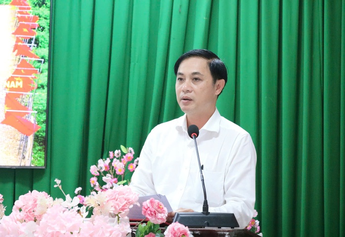 CLIP: Kh&aacute;nh th&agrave;nh "Đường cờ Tổ quốc" thứ 19 tại TP Cần Thơ - Ảnh 1.