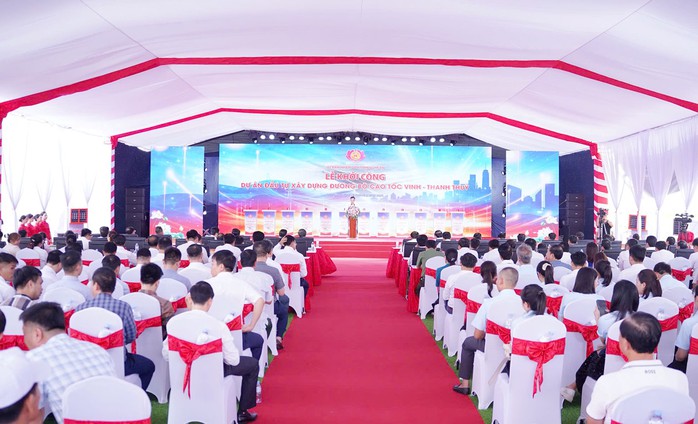  Khởi c&ocirc;ng x&acirc;y cao tốc Vinh - Thanh Thủy gần 24.000 tỉ đồng - Ảnh 1.
