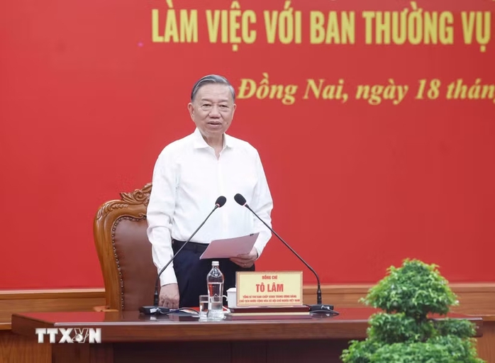 Tổng Bí thư, Chủ tịch nước: Kiến tạo mô hình tăng trưởng mới, đưa Đồng Nai vượt khỏi giới hạn trung - Ảnh 1.