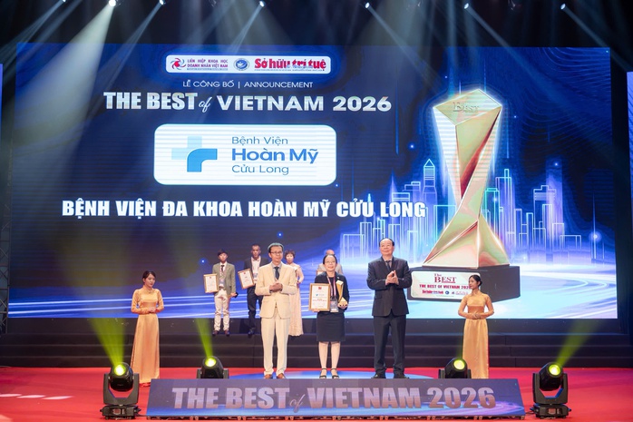 Bệnh viện Ho&agrave;n Mỹ Cửu Long lọt v&agrave;o tốp 10 bệnh viện tốt nhất Việt Nam - Ảnh 3.